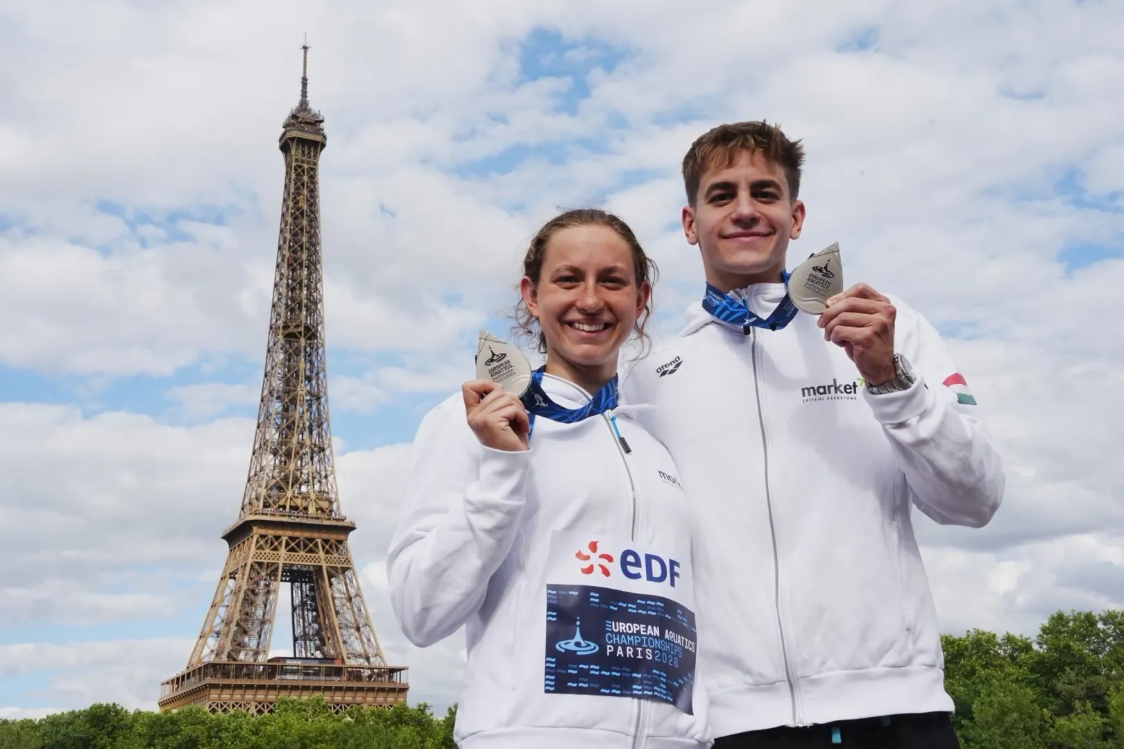 ket ezust 10 km.webp